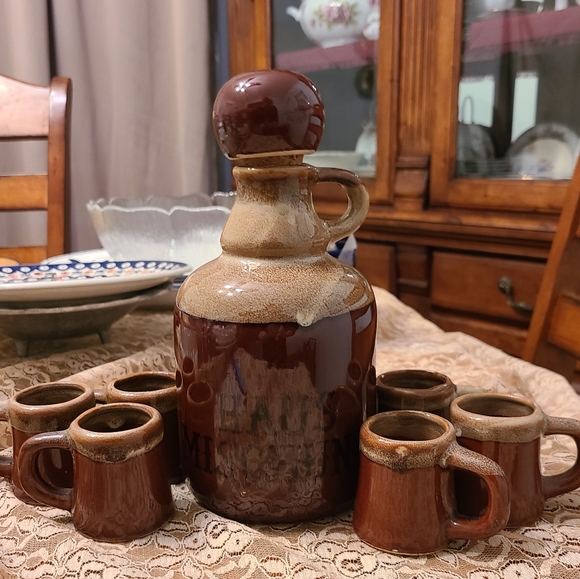 Jug w/ Six Mugs (Haus Mischung) House Mix - Picture 2 of 9